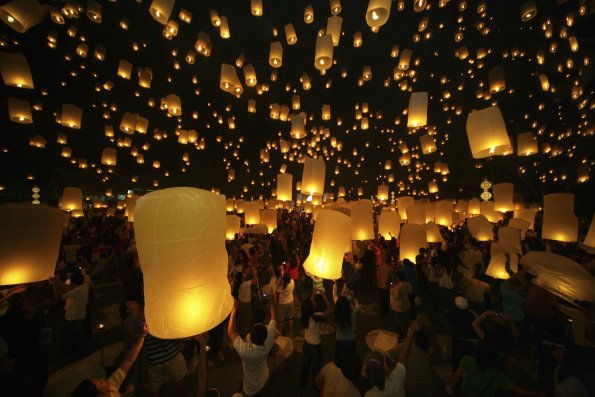 Chiang Mai Yi Peng Festival 2