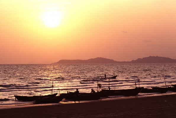 RAYONG_01