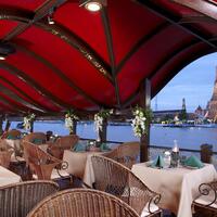 40 Manohra Dining Cruises