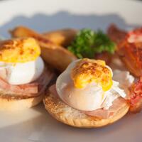 Egg benedict