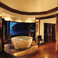 44 Bathroom Suite – The Rayavadee Villa
