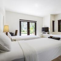 Twin Bed