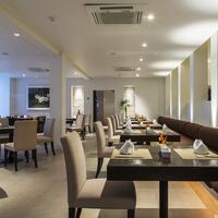 Earth Cafe Restuarant _2