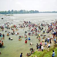 Songkran  Festival,Kaeng Saphue,Ubon Ratchathani 1